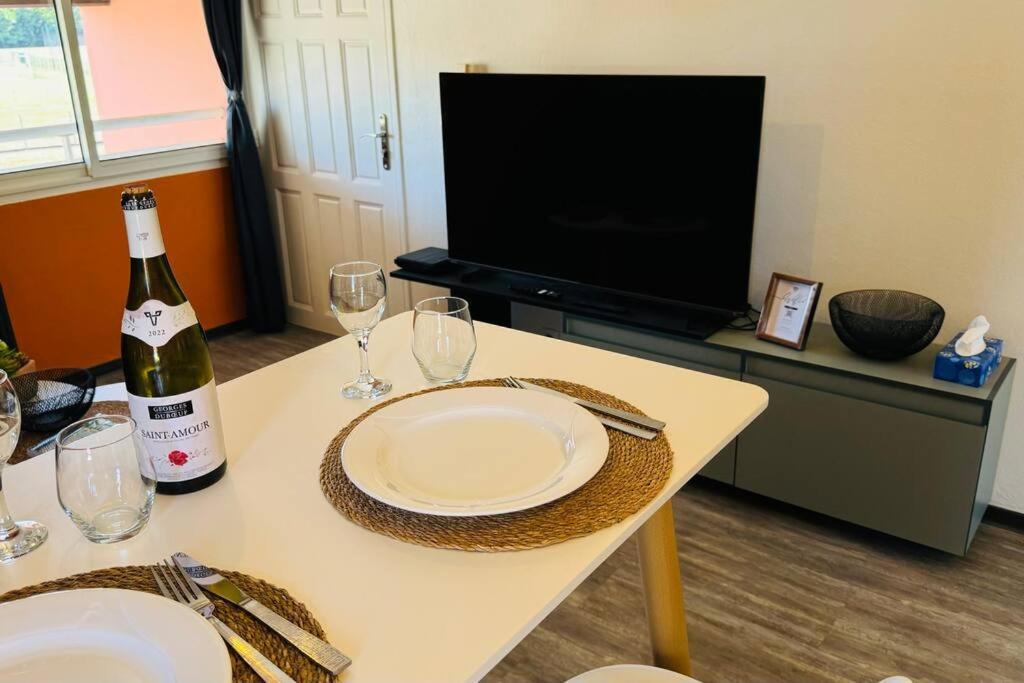 T2 Le Cosy, Au Coeur De Montjoly, Parking, Clim Apartment Remire-Montjoly Bagian luar foto